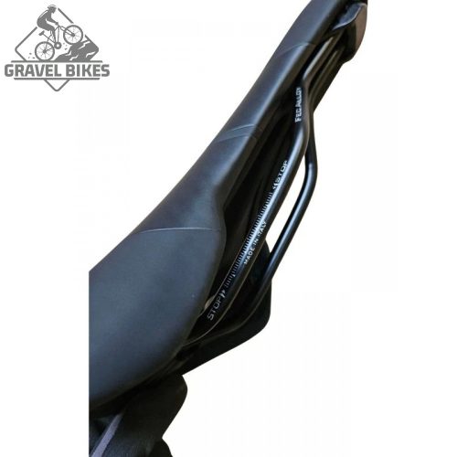 Selle Italia X3 Boost Flow - alloy fekete nyereg