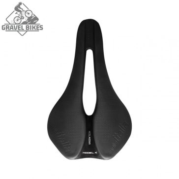   Selle Italia nyereg,  MODEL X SUPERFLOW 145 mm L3 méret, FEC pálcás, fekete