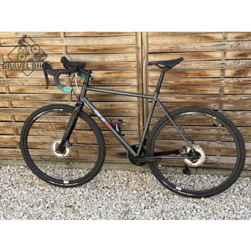   SB4 gravel kerékpár, acélváz, karbon villa, Shimano GRX 2x11s - 53 cm (fényes kaméleon)