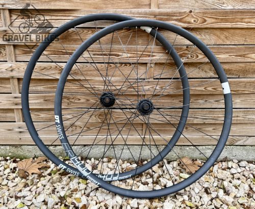 DT Swiss ER 1400 DICUT® DB21 28" tárcsa Shimano HG  vagy XDR kerékszett 