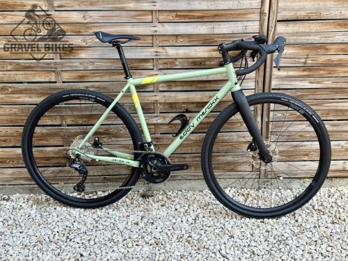 Eddy Merckx PÉVÉLE ST gravel - GRX 2x12s - zöld matt "M" - DT SWISS  kerékszett