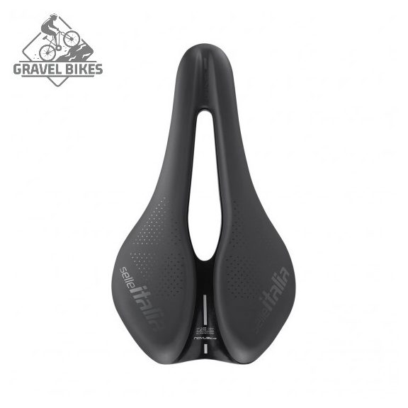 Selle Italia nyereg NOVUS BOOST EVO GRAVEL TM SUPERFLOW L3 145 mm méret, TM mangán ötvözet pálca, FEKETE Selle Italia nyereg NOVUS BOOST EVO GRAVEL TM SUPERFLOW L3 145 mm méret, TM mangán ötvözet pálca, FEKETE
