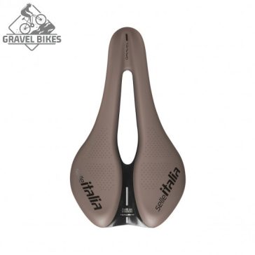   Selle Italia nyereg NOVUS BOOST EVO GRAVEL TM SUPERFLOW L3 145 mm méret, TM mangán ötvözet pálca,, BARNA