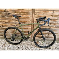   SB4 acélvázas +karbon villa, GRX 810 1x11s, MAVIC Allroad kerék - 53 cm (matt oliva)