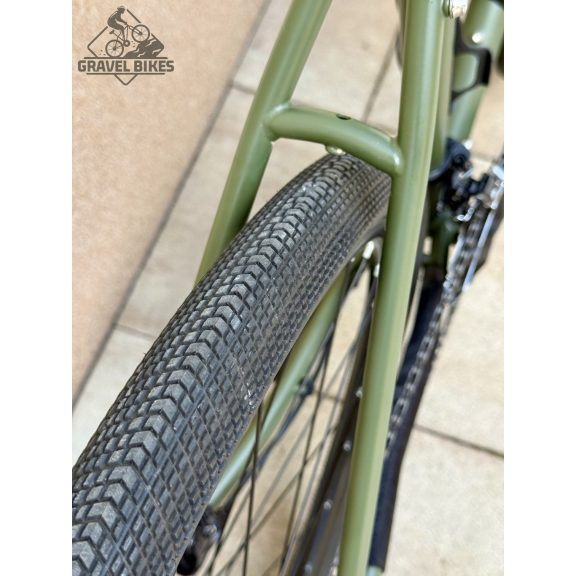 SB4 acélvázas +karbon villa, GRX 810 2x11s, Shimano+DTSWISS kerék - 53 cm (matt oliva) SB4 acélvázas +karbon villa, GRX 810 2x11s, Shimano+DTSWISS kerék - 53 cm (matt oliva)