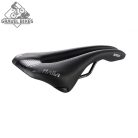 Selle Italia nyereg NOVUS ENDURANCE TM SUPERFLOW S3 vagy L3 méret, TM mangán ötvözet pálca