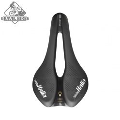   Selle Italia nyereg NŐI Novus Boost Evo Lady TM Superflow L3 méret 145mm x 245mm , mangán pálca